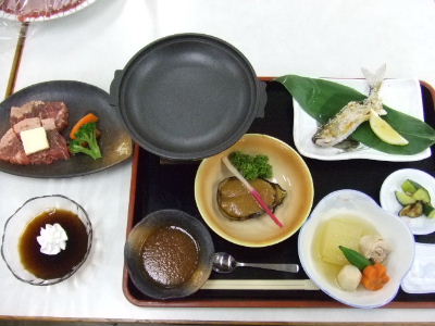 夕食