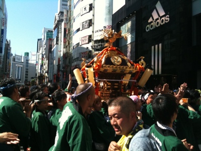 uguisudani mutsumikai mikoshi
